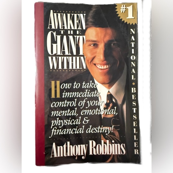 Awaken the Giant Within Book - Picture 1 of 2